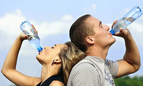How Many Bottles of Water Is a Gallon? A Comprehensive Guide